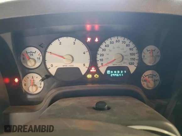 2006 Dodge RAM with VIN 3D7LL39C26G203954, listed as a Copart auction lot 44701905 with 299,641 mi miles and Salvage title. Bid and sale history available at DreamBid. Image 9.