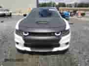 2019 Dodge Charger Scat Pack with VIN 2C3CDXGJ7KH662721, listed as a Copart auction lot 68343675 with 72,505 mi miles and Salvage title. Bid and sale history available at DreamBid. Image 5.