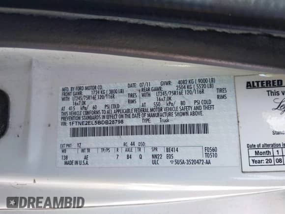 2011 Ford Econoline Cargo Commercial with VIN 1FTNE2EL5BDB28798, listed as a IAAI auction lot 43375192 with 52,410 mi miles and . Bid and sale history available at DreamBid. Image 9.