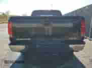 2013 GMC Sierra 1500 SL z VIN 1GTR2UEA8DZ399154, wystawiony jako Copart lot #76455134 z przebiegiem 228 447 mil mil oraz Czysty tytuł • Clean title. Historia ofert i sprzedaży dostępna na DreamBid. Obrazek 6.