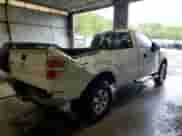 2009 Ford F-150 XL z VIN 1FTRF14W79KB42678, wystawiony jako Copart lot #55677415 z przebiegiem 121 706 mil mil oraz Szkoda całkowita • Salvage title. Historia ofert i sprzedaży dostępna na DreamBid. Obrazek 3.