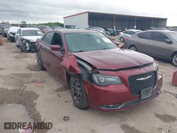 2018 Chrysler 300 S с VIN 2C3CCAGG9JH165415, выставлен на аукционе IAAI как лот 41336125 с пробегом 86 566 миль миль и . История ставок и продаж доступна на DreamBid. Изображение 1.