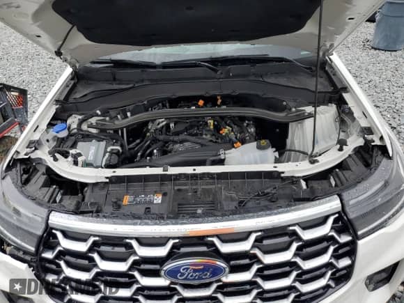 2025 Ford Explorer с VIN 1FMUK7HH8SGA05659, выставлен на аукционе Copart как лот 52077855 с пробегом 3 037 миль миль и Списание • Salvage title. История ставок и продаж доступна на DreamBid. Изображение 12.