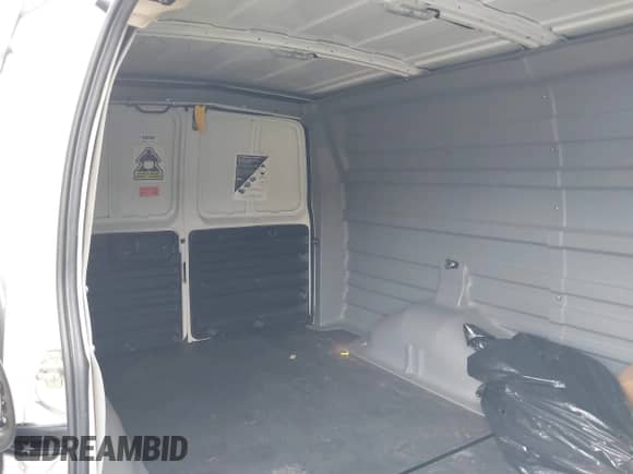 2022 Chevrolet City Express Cargo с VIN 1GCWGAF17N1234665, выставлен на аукционе IAAI как лот 42449172 с пробегом 35 520 миль миль и . История ставок и продаж доступна на DreamBid. Изображение 8.