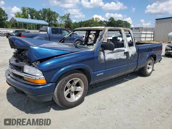 2001 Chevrolet S-10 LS Xtreme с VIN 1GCCS195918203919, выставлен на аукционе Copart как лот 66537995 с пробегом Не указан миль и Списание • Salvage title. История ставок и продаж доступна на DreamBid. Изображение 1.