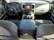 2017 Ram 1500 Big Horn z VIN 1C6RR6LG0HS542795, wystawiony jako Copart lot #81883225 z przebiegiem 47 298 mil mil oraz Szkoda całkowita • Salvage title. Historia ofert i sprzedaży dostępna na DreamBid. Obrazek 8.