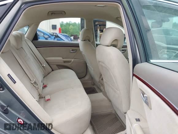 2007 Hyundai Azera GLS с VIN KMHFC46D47A210118, выставлен на аукционе IAAI как лот 42092853 с пробегом 194 800 миль миль и . История ставок и продаж доступна на DreamBid. Изображение 8.
