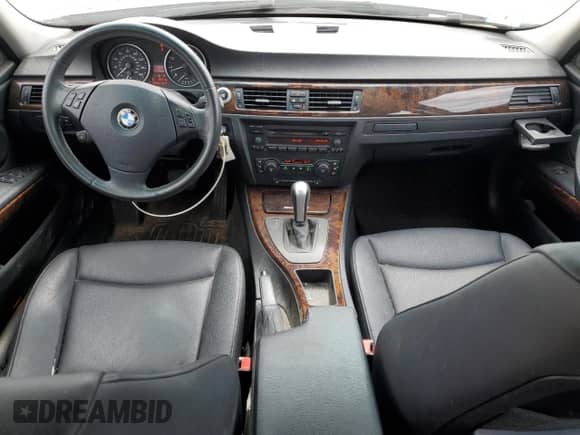 2006 BMW 3 Series 325xi with VIN WBAVD13576KV06801, listed as a Copart auction lot 52862725 with 201,339 mi miles and Non repairable. Bid and sale history available at DreamBid. Image 8.