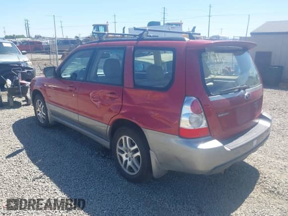 2006 Subaru Forester X L.L. Bean с VIN JF1SG676X6H708709, выставлен на аукционе IAAI как лот 42773055 с пробегом 146 135 миль миль и . История ставок и продаж доступна на DreamBid. Изображение 3.