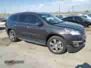 2017 Chevrolet Traverse LT z VIN 1GNKRHKD4HJ328743, wystawiony jako Copart lot #63421165 z przebiegiem 115 656 mil mil oraz Szkoda całkowita • Salvage title. Historia ofert i sprzedaży dostępna na DreamBid. Obrazek 4.