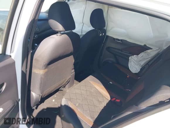 2020 Nissan Kicks SR z VIN 3N1CP5DV7LL533937, wystawiony jako IAAI lot #43138106 z przebiegiem 54 840 mil mil oraz . Historia ofert i sprzedaży dostępna na DreamBid. Obrazek 8.