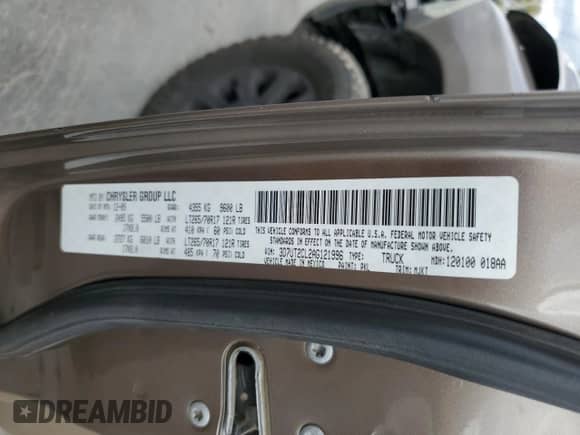 2010 Dodge 2500 SLT with VIN 3D7UT2CL2AG121996, listed as a Copart auction lot 72980294 with 330,220 mi miles and Clean title. Bid and sale history available at DreamBid. Image 12.