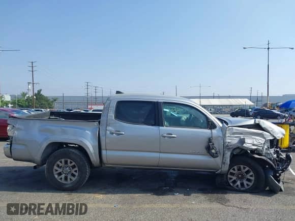 2016 Toyota Tacoma SR5 с VIN 5TFAX5GN7GX052127, выставлен на аукционе IAAI как лот 42576441 с пробегом 153 012 миль миль и . История ставок и продаж доступна на DreamBid. Изображение 14.