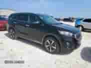 2019 Kia Sorento EX with VIN 5XYPH4A59KG566115, listed as a Copart auction lot 60780525 with 98,318 mi miles and Clean title. Bid and sale history available at DreamBid. Image 4.