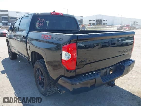 2020 Toyota Tundra SR5 with VIN 5TFDY5F14LX892112, listed as a IAAI auction lot 43150965 with 131,222 mi miles and . Bid and sale history available at DreamBid. Image 3.