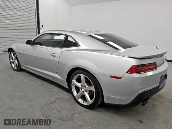 2015 Chevrolet Camaro LT z VIN 2G1FD1E36F9302987, wystawiony jako Copart lot #70499045 z przebiegiem 150 248 mil mil oraz Czysty tytuł • Clean title. Historia ofert i sprzedaży dostępna na DreamBid. Obrazek 2.