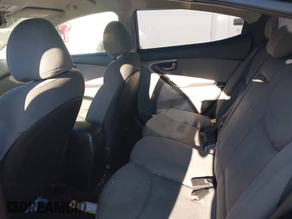 2012 Hyundai Elantra GLS z VIN 5NPDH4AE9CH069062, wystawiony jako IAAI lot #43378552 z przebiegiem 198 518 mil mil oraz . Historia ofert i sprzedaży dostępna na DreamBid. Obrazek 8.