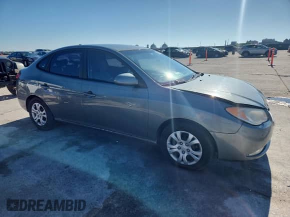 2010 Hyundai Elantra GLS с VIN KMHDU4AD8AU980811, выставлен на аукционе Copart как лот 89557585 с пробегом 179 960 миль миль и Списание • Salvage title. История ставок и продаж доступна на DreamBid. Изображение 4.