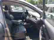 2019 Kia Sorento EX z VIN 5XYPHDA53KG604860, wystawiony jako IAAI lot #42642243 z przebiegiem 39 493 mil mil oraz . Historia ofert i sprzedaży dostępna na DreamBid. Obrazek 5.