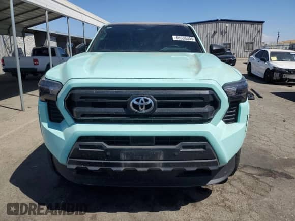 2024 Toyota Tacoma SR with VIN 3TYKD5HNXRT000886, listed as a Copart auction lot 66936505 with 21,648 mi miles and Salvage title. Bid and sale history available at DreamBid. Image 5.