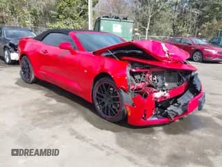 2020 Chevrolet Camaro 1LT с VIN 1G1FB3DX7L0102518, выставлен на аукционе IAAI как лот 41695652 с пробегом Не указан миль и . История ставок и продаж доступна на DreamBid. Изображение 1.