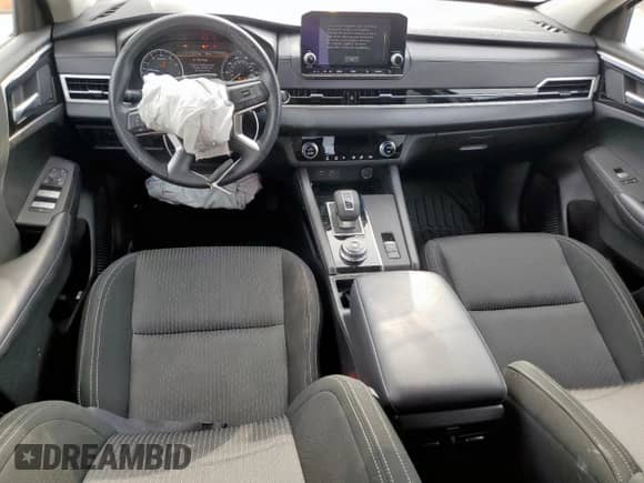 2024 Mitsubishi Outlander ES с VIN JA4J3UA87RZ063722, выставлен на аукционе Copart как лот 59882255 с пробегом 9 273 миль миль и Списание • Salvage title. История ставок и продаж доступна на DreamBid. Изображение 8.