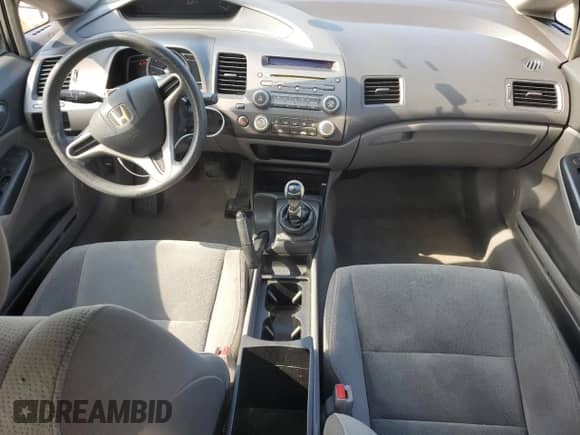 2010 Honda Civic с VIN 19XFA1E36AE067596, выставлен на аукционе Copart как лот 65795275 с пробегом 184 154 миль миль и Списание • Salvage title. История ставок и продаж доступна на DreamBid. Изображение 8.