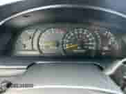 2004 Toyota Tundra SR5 z VIN 5TBDT44194S455444, wystawiony jako Copart lot #90129435 z przebiegiem 228 204 mil mil oraz Czysty tytuł • Clean title. Historia ofert i sprzedaży dostępna na DreamBid. Obrazek 8.
