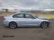 2014 BMW 3 Series 328i xDrive z VIN WBA3B5C58EF959174, wystawiony jako IAAI lot #43572143 z przebiegiem 129 760 mil mil oraz . Historia ofert i sprzedaży dostępna na DreamBid. Obrazek 13.