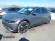 2025 Hyundai Ioniq 5 SEL с VIN 7YAKN4DA9SY013704, выставлен на аукционе IAAI как лот 43486798 с пробегом 5 108 миль миль и . История ставок и продаж доступна на DreamBid. Изображение 2.