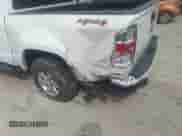 2017 Chevrolet Colorado 4WD WT z VIN 1GCGTBEN6H1205561, wystawiony jako IAAI lot #42037101 z przebiegiem 79 693 mil mil oraz . Historia ofert i sprzedaży dostępna na DreamBid. Obrazek 6.
