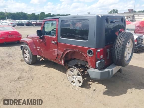 2008 Jeep Wrangler Sahara с VIN 1J4FA54168L647000, выставлен на аукционе IAAI как лот 43149067 с пробегом 42 146 миль миль и . История ставок и продаж доступна на DreamBid. Изображение 3.