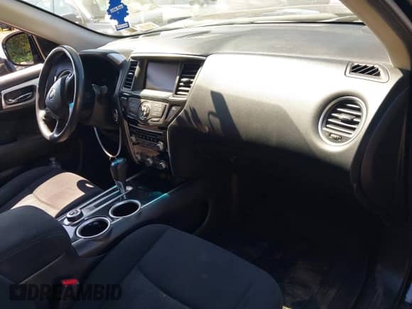 2015 Nissan Pathfinder S with VIN 5N1AR2MM2FC682711, listed as a IAAI auction lot 43208886 with 115,371 mi miles and . Bid and sale history available at DreamBid. Image 5.