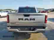 2025 Ram 1500 Big Horn z VIN 1C6RREFGXSN549989, wystawiony jako Copart lot #68515485 z przebiegiem 8 055 mil mil oraz Szkoda całkowita • Salvage title. Historia ofert i sprzedaży dostępna na DreamBid. Obrazek 6.