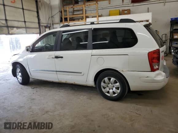 2007 Hyundai Entourage GLS с VIN KNDMC233876042661, выставлен на аукционе Copart как лот 54363495 с пробегом 218 757 миль миль и На запчасти • Non repairable. История ставок и продаж доступна на DreamBid. Изображение 2.