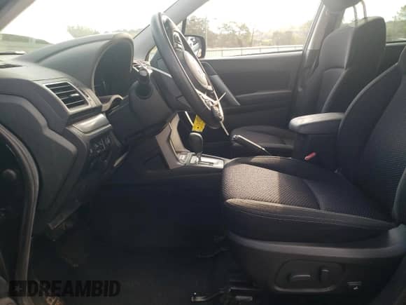 2018 Subaru Forester Premium z VIN JF2SJAGC2JH471468, wystawiony jako Copart lot #82411785 z przebiegiem 171 202 mil mil oraz Szkoda całkowita • Salvage title. Historia ofert i sprzedaży dostępna na DreamBid. Obrazek 7.