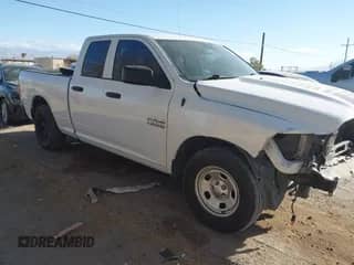 2017 Ram 1500 Tradesman с VIN 1C6RR6FG5HS805276, выставлен на аукционе IAAI как лот 41697088 с пробегом 128 646 миль миль и . История ставок и продаж доступна на DreamBid. Изображение 1.