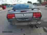 2006 Ford Mustang Standard z VIN 1ZVFT80N065123740, wystawiony jako Copart lot #87234865 z przebiegiem 187 909 mil mil oraz Szkoda całkowita • Salvage title. Historia ofert i sprzedaży dostępna na DreamBid. Obrazek 6.