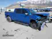 2024 Chevrolet Silverado 1500 LT z VIN 3GCUDDE83RG122470, wystawiony jako Copart lot #48373315 z przebiegiem Nie podano mil oraz Szkoda całkowita • Salvage title. Historia ofert i sprzedaży dostępna na DreamBid. Obrazek 4.