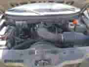 2006 Ford F-150 STX z VIN 1FTRX14W46KD80528, wystawiony jako IAAI lot #43485639 z przebiegiem 218 005 mil mil oraz . Historia ofert i sprzedaży dostępna na DreamBid. Obrazek 10.