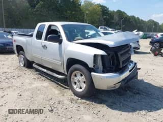 2011 Chevrolet Silverado 1500 LT z VIN 1GCRCSE07BZ416581, wystawiony jako IAAI lot #43216207 z przebiegiem 181 756 mil mil oraz . Historia ofert i sprzedaży dostępna na DreamBid. Obrazek 1.