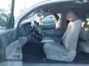 2013 Toyota Tacoma PreRunner z VIN 5TFTX4GN8DX023413, wystawiony jako IAAI lot #43116107 z przebiegiem 222 636 mil mil oraz . Historia ofert i sprzedaży dostępna na DreamBid. Obrazek 5.