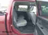 2017 Ram 1500 Tradesman z VIN 3C6RR7KT9HG626349, wystawiony jako IAAI lot #42366165 z przebiegiem 111 959 mil mil oraz . Historia ofert i sprzedaży dostępna na DreamBid. Obrazek 8.