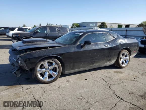 2013 Dodge Challenger R/T Plus z VIN 2C3CDYBT7DH501626, wystawiony jako Copart lot #81967985 z przebiegiem 226 092 mil mil oraz Szkoda całkowita • Salvage title. Historia ofert i sprzedaży dostępna na DreamBid. Obrazek 1.