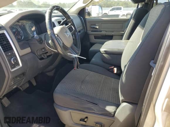 2010 Dodge 2500 SLT with VIN 3D7UT2CL4AG125533, listed as a Copart auction lot 66861385 with 178,679 mi miles and Salvage title. Bid and sale history available at DreamBid. Image 7.