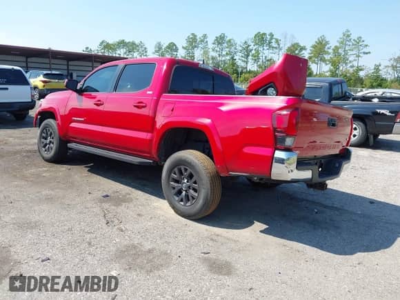 2021 Toyota Tacoma SR5 with VIN 3TYAZ5CN0MT012512, listed as a IAAI auction lot 43257664 with 34,488 mi miles and . Bid and sale history available at DreamBid. Image 3.