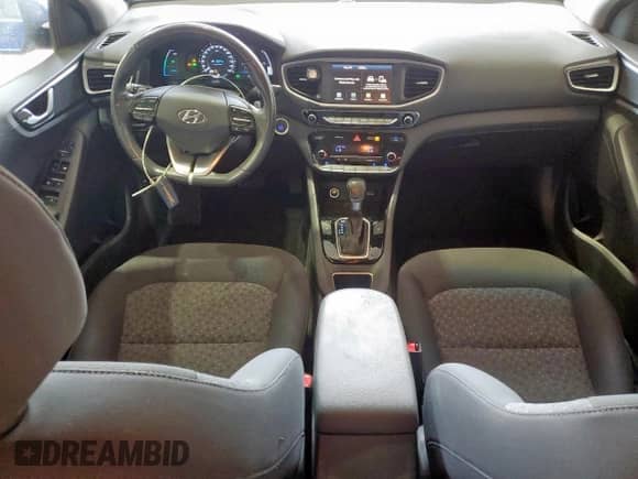 2019 Hyundai Ioniq SEL с VIN KMHC75LC4KU144928, выставлен на аукционе Copart как лот 70648095 с пробегом 91 841 миль миль и Списание • Salvage title. История ставок и продаж доступна на DreamBid. Изображение 8.