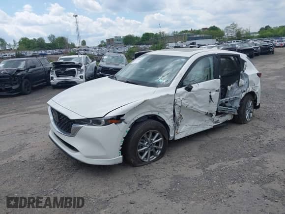 2024 Mazda CX-5 S Preferred z VIN JM3KFBCM7R0364230, wystawiony jako IAAI lot #41859044 z przebiegiem 13 899 mil mil oraz . Historia ofert i sprzedaży dostępna na DreamBid. Obrazek 18.