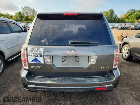 2007 Honda Pilot LX с VIN 2HKYF18177H500576, выставлен на аукционе Copart как лот 69687025 с пробегом 165 951 миль миль и Списание • Salvage title. История ставок и продаж доступна на DreamBid. Изображение 6.