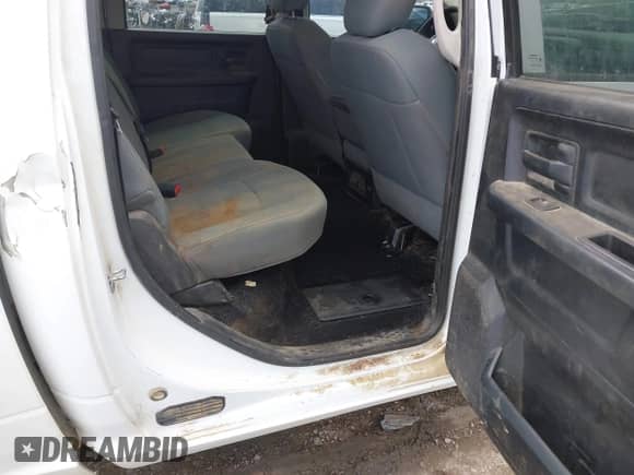 2014 Ram 1500 Express z VIN 1C6RR7KT8ES195443, wystawiony jako IAAI lot #43570668 z przebiegiem 191 724 mil mil oraz . Historia ofert i sprzedaży dostępna na DreamBid. Obrazek 8.